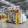 Presse de vulcanisation de pneus hydraulique